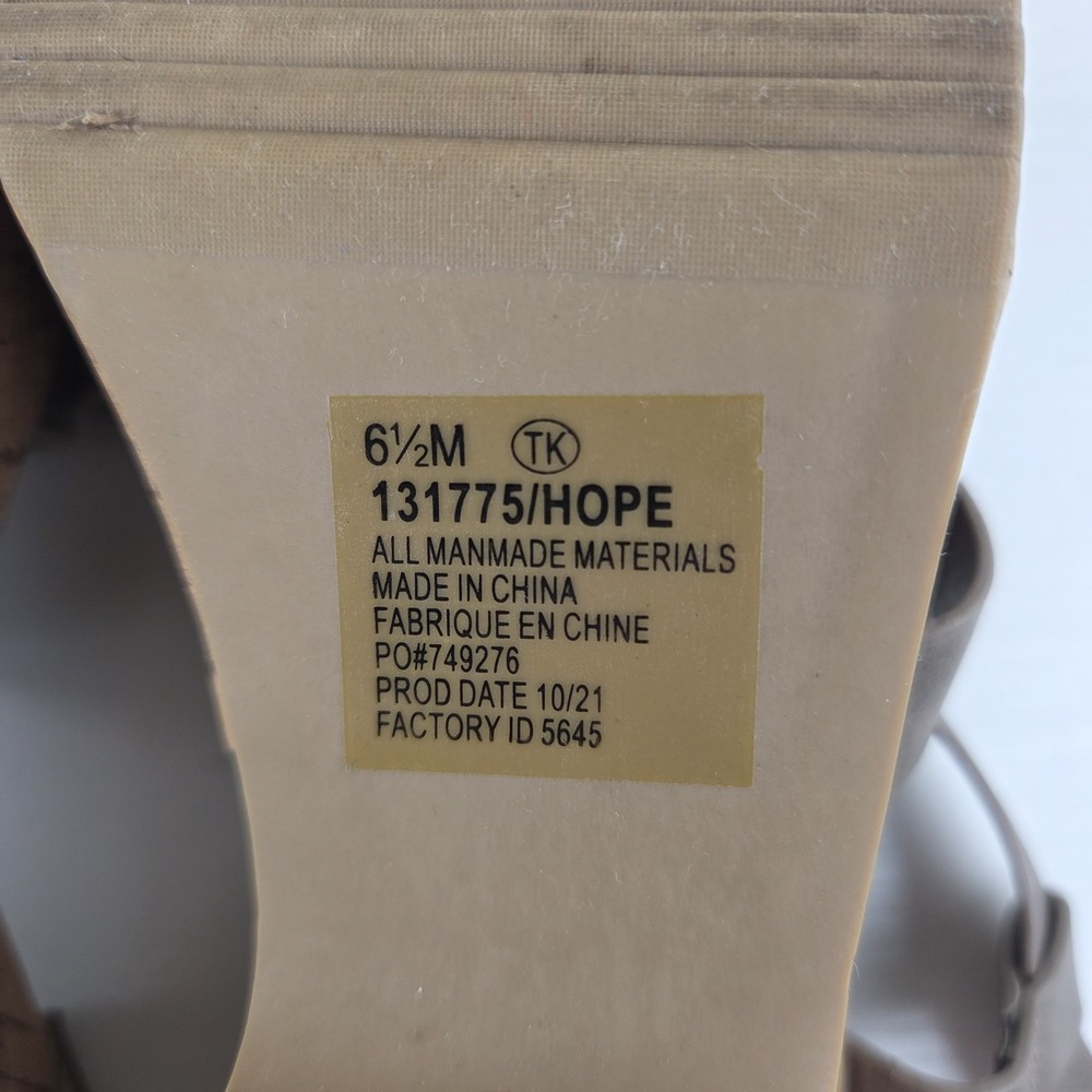 Maurices Hope Cork Strappy Wedge Gray High Heels Women's Size 6.5 M - Picture 15 of 15